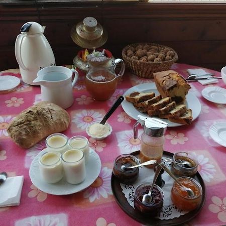 Le Fidele Bed & Breakfast Saint-Chamant Exterior photo