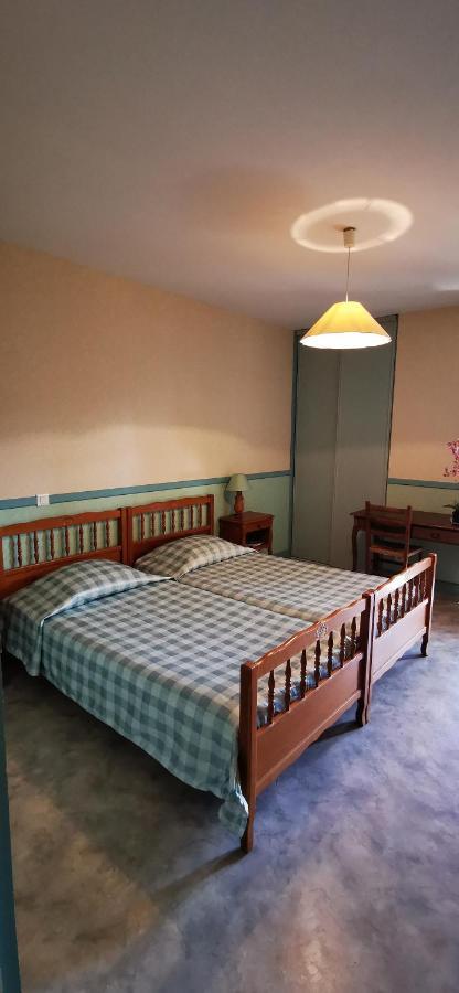 Le Fidele Bed & Breakfast Saint-Chamant Exterior photo
